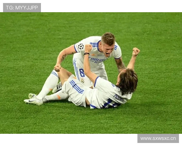 祖布门迪面对皇马中场群的防守与出球表现分析