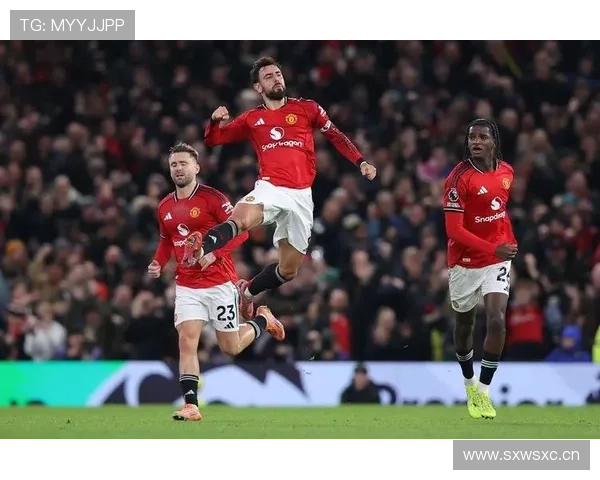 曼联进攻失效源于空间与连接崩塌,对赛季走势形成制约